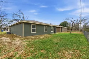 104 Holiday Dr, Gun Barrel City, TX 75156 - Photo 24