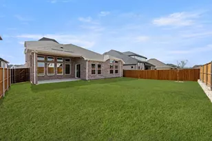 633 Bunchberry St, Justin, TX 76247 - Photo 28