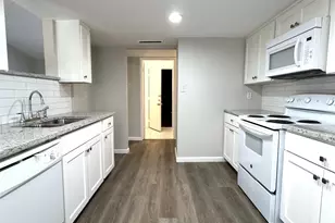 1612 Fairfield Dr, Plano, TX 75074 - Photo 6