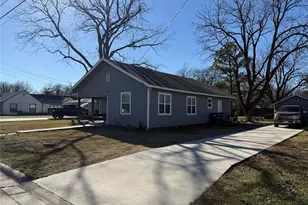 809 S Wine St, Gainesville, TX 76240 - Photo 4