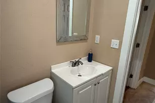 809 S Wine St, Gainesville, TX 76240 - Photo 26