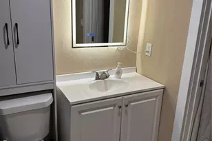 809 S Wine St, Gainesville, TX 76240 - Photo 20