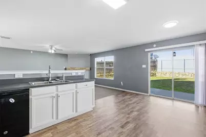 720 Deauville Drive, Fort Worth, TX 76108 - Photo 18