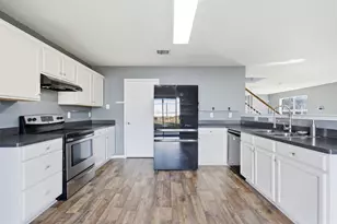 720 Deauville Dr, Fort Worth, TX 76108 - Photo 16