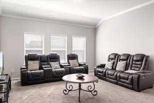 424 Eureka Ct, Burleson, TX 76028 - Photo 18