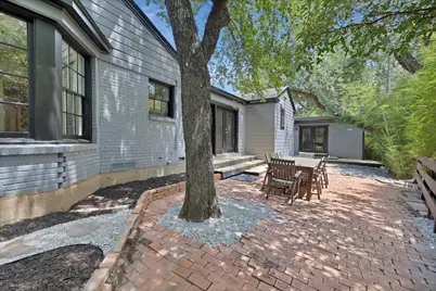 1904 Marigold Avenue, Fort Worth, TX 76111 - Photo 32