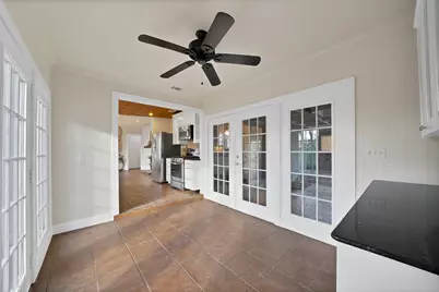 1904 Marigold Avenue, Fort Worth, TX 76111 - Photo 18