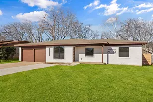 2011 E Park Row Dr, Arlington, TX 76010 - Photo 6