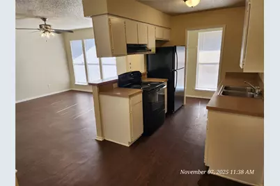 515 Gibbins Court #515-517, Arlington, TX 76011 - Photo 10