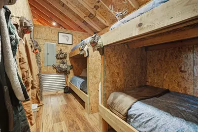 9891 Farm Road 906, Powderly, TX 75473 - Photo 32