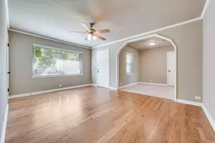 2631 Danny Ln, Farmers Branch, TX 75234 - Photo 2