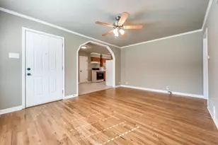 2631 Danny Ln, Farmers Branch, TX 75234 - Photo 4