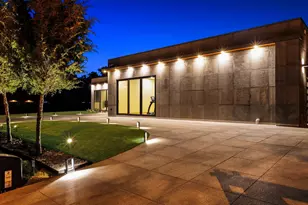 10230 Marsh Ln, Dallas, TX 75229 - Photo 4