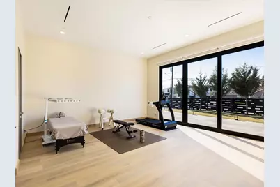 10230 Marsh Lane, Dallas, TX 75229 - Photo 22