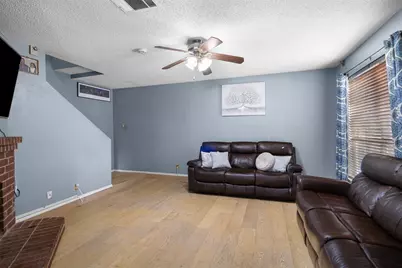 1787 Circle Creek Drive, Lewisville, TX 75067 - Photo 12