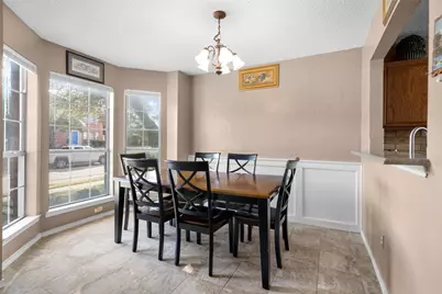 1787 Circle Creek Drive, Lewisville, TX 75067 - Photo 4