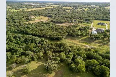 2124 Lacee Court, Granbury, TX 76048 - Photo 10