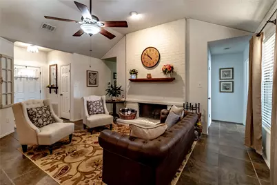 266 E Ridgegate Drive, Garland, TX 75040 - Photo 12