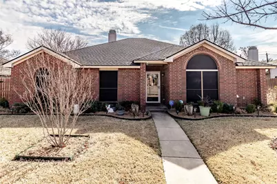 266 E Ridgegate Drive, Garland, TX 75040 - Photo 1