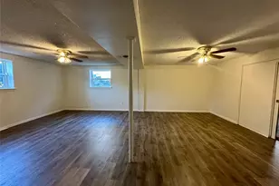 206 Senter Valley Rd, Irving, TX 75060 - Photo 6