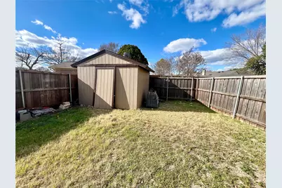 2805 Scott Mill Road, Carrollton, TX 75007 - Photo 16