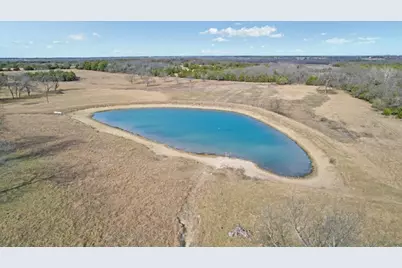 1044 County Road 3230, Windom, TX 75492 - Photo 24
