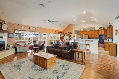 1044 County Road 3230, Windom, TX 75492 - Photo 4