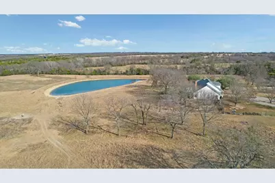 1044 County Road 3230, Windom, TX 75492 - Photo 36