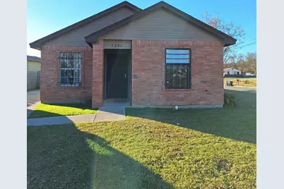 5200 Carol Avenue, Fort Worth, TX 76105 - Photo 1