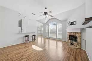 1020 Hay Stack Ct, Little Elm, TX 75068 - Photo 2