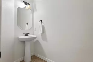 350 Falstaff Dr, Roanoke, TX 76262 - Photo 18