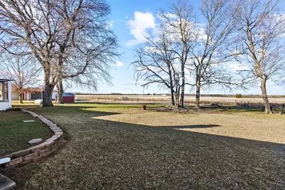 1858 Farm Road 1506, Paris, TX 75460 - Photo 28