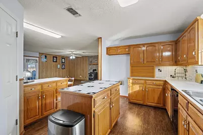 1858 Farm Road 1506, Paris, TX 75460 - Photo 10