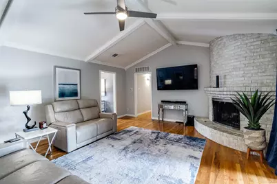 9352 Heatherdale Drive, Dallas, TX 75243 - Photo 12