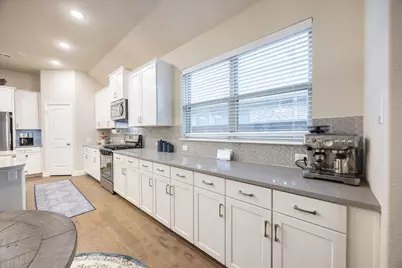 516 Gibbons Creek Trail, McKinney, TX 75071 - Photo 12