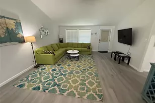 816 Loganwood Ave, Richardson, TX 75080 - Photo 2