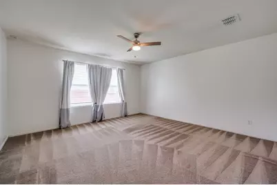 1409 Water Lily Drive, Little Elm, TX 75068 - Photo 6