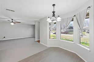 3407 Durango Ln, Arlington, TX 76014 - Photo 18