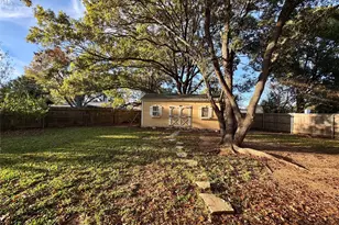 1116 Willow Creek Rd, Cleburne, TX 76033 - Photo 20