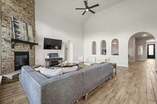 933 Homestead Dr, DeSoto, TX 75115 - Photo 18