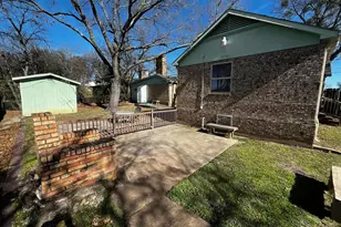 923 N 9th St, Midlothian, TX 76065 - Photo 18