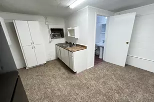 923 N 9th St, Midlothian, TX 76065 - Photo 14