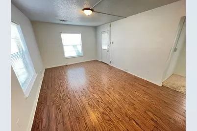 923 N 9th Street, Midlothian, TX 76065 - Photo 2