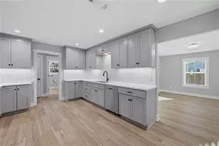 1921 N Woods St, Sherman, TX 75092 - Photo 8