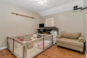 2536 Briarcrest Dr, Burleson, TX 76028 - Photo 18