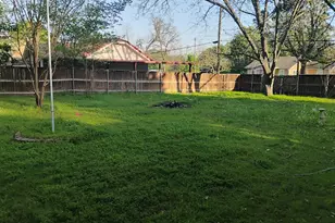 504 N Newsom St, Mineola, TX 75773 - Photo 26