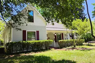 504 N Newsom St, Mineola, TX 75773 - Photo 2
