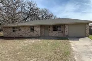 105 Laguna Vista Ct, Chico, TX 76431 - Photo 1