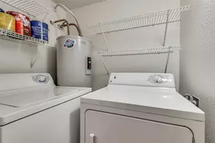 1812 E Northgate Dr, Irving, TX 75062 - Photo 24