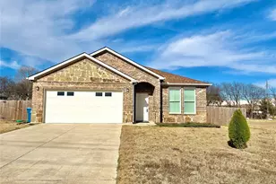 1121 Gannon Ln, DeSoto, TX 75115 - Photo 1